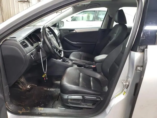 2015 VOLKSWAGEN JETTA SE  