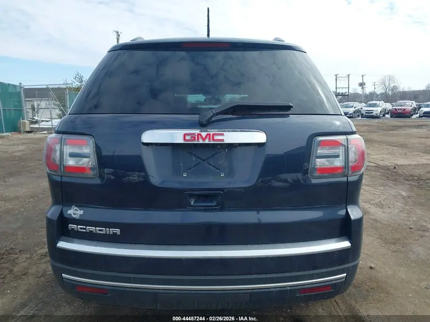 2016 GMC ACADIA SLE1