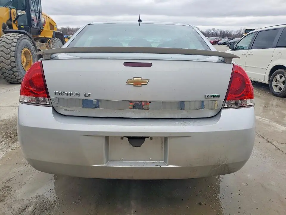 2011 CHEVROLET IMPALA LT  
