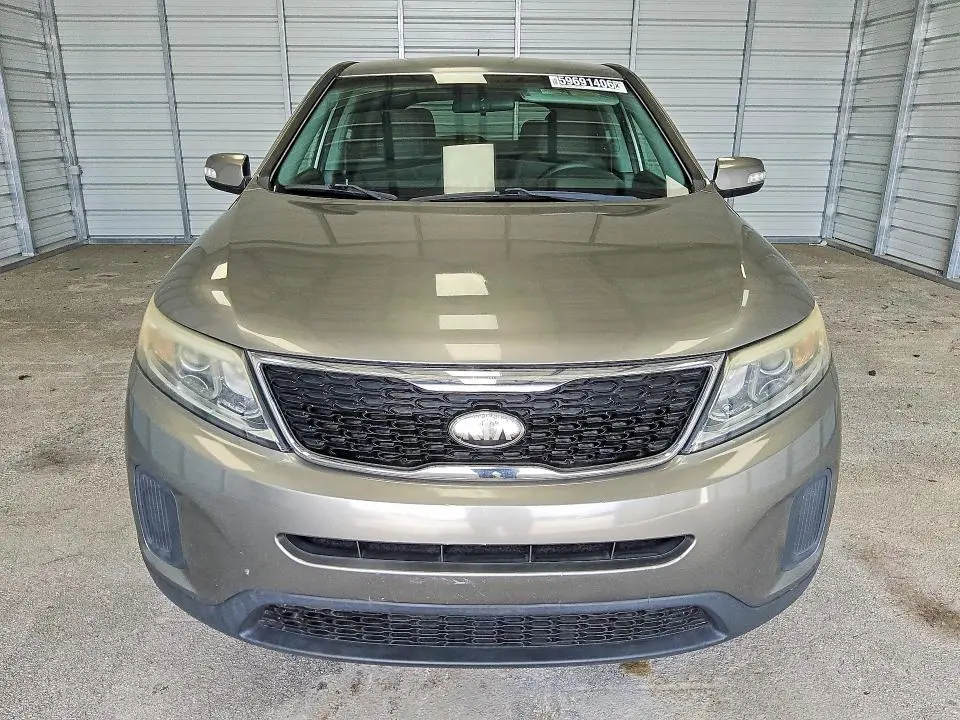 2014 KIA SORENTO LX  
