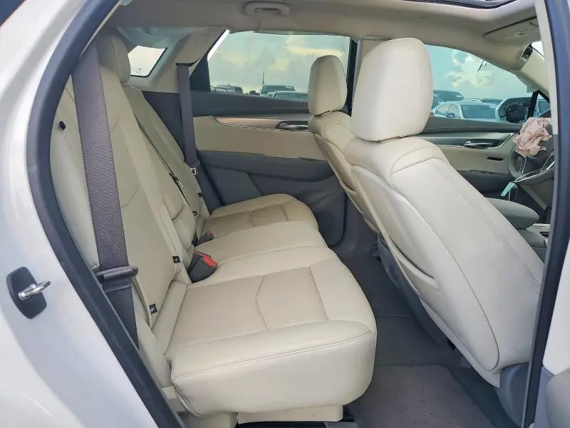 2019 CADILLAC XT5 LUXURY  