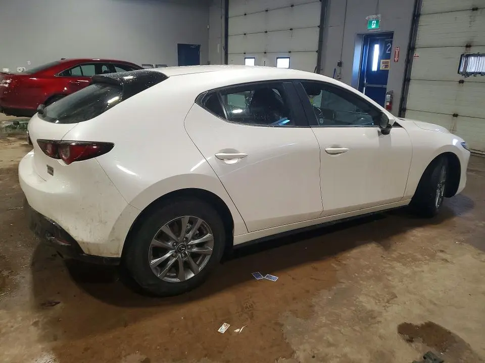 2025 MAZDA 3 SELECT SPORT  