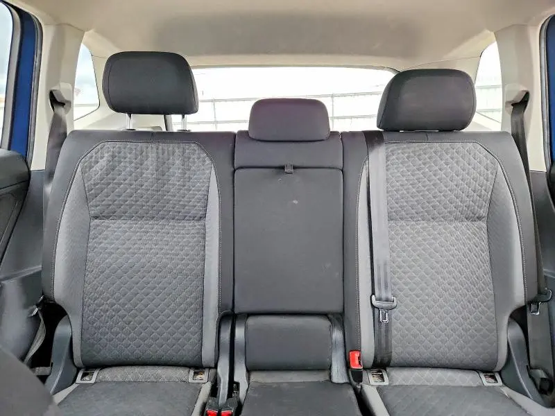 2019 VOLKSWAGEN TIGUAN S  