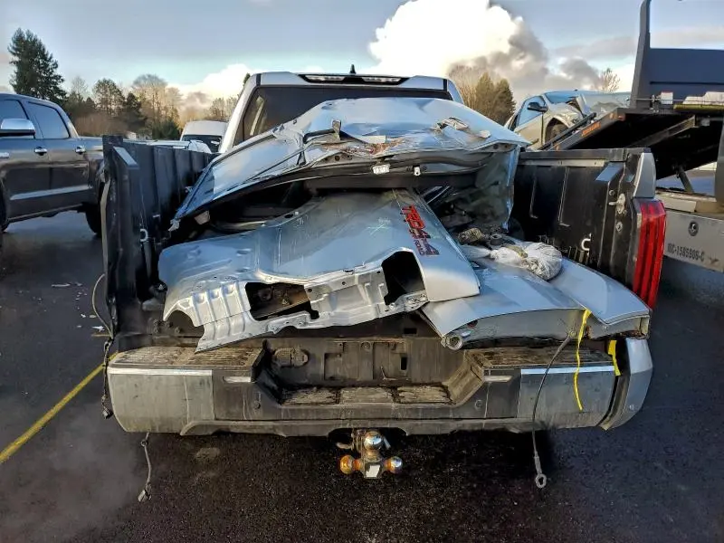 2023 TOYOTA TUNDRA CREWMAX SR5  