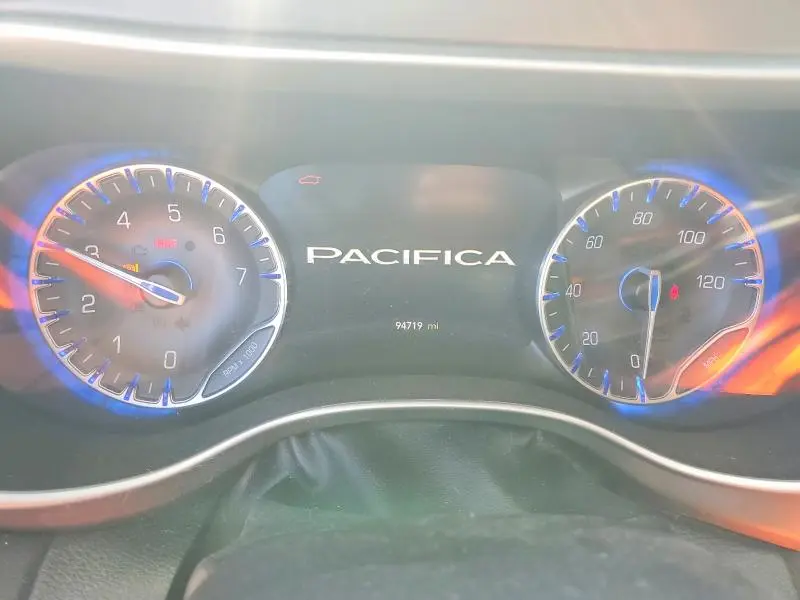2021 CHRYSLER PACIFICA TOURING L  