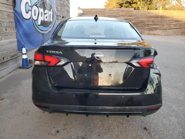 2025 NISSAN VERSA SV  
