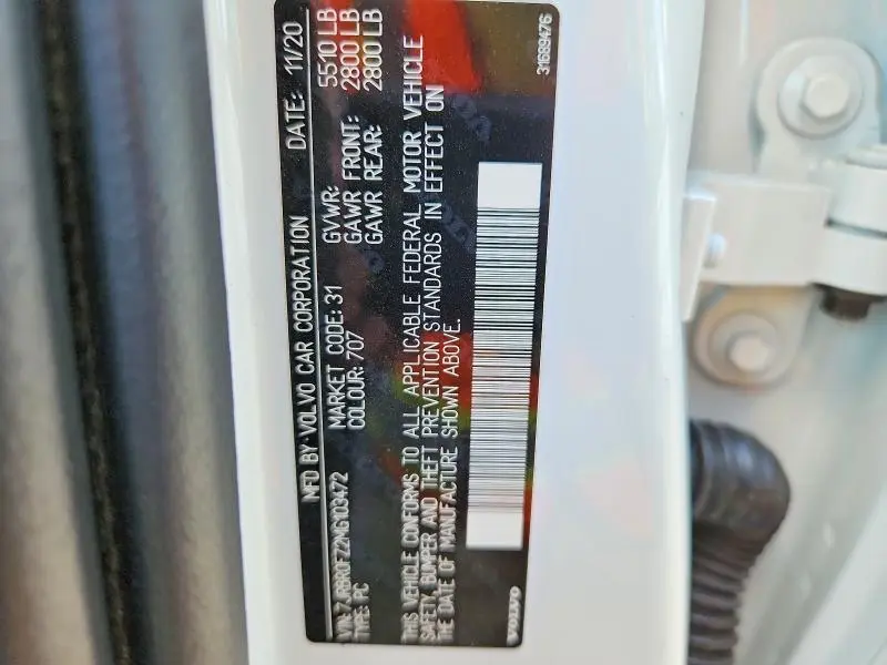 2021 VOLVO S60 T8 RECHARGE R-DESIGN  