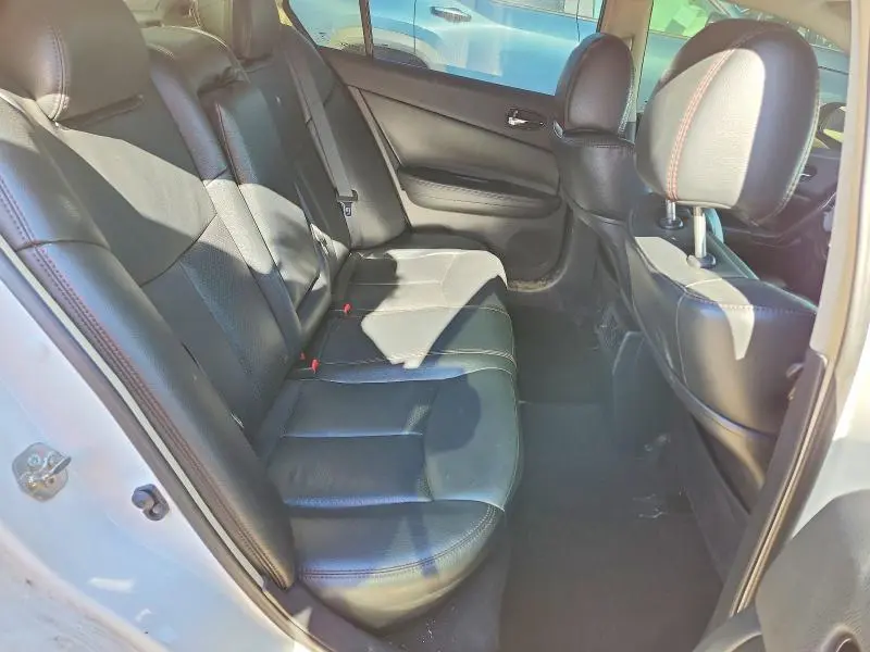 2013 NISSAN MAXIMA S  