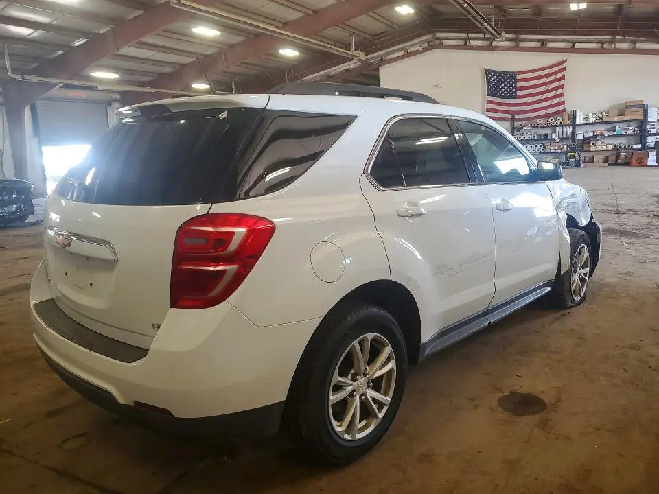 2017 CHEVROLET EQUINOX LT  
