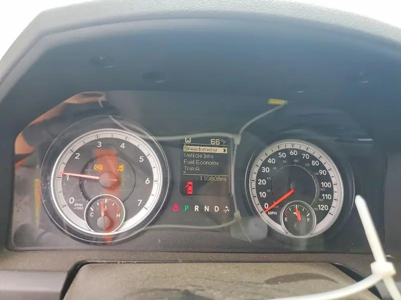 2014 RAM 1500 SLT  