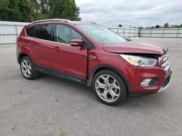 2017 FORD ESCAPE TITANIUM  