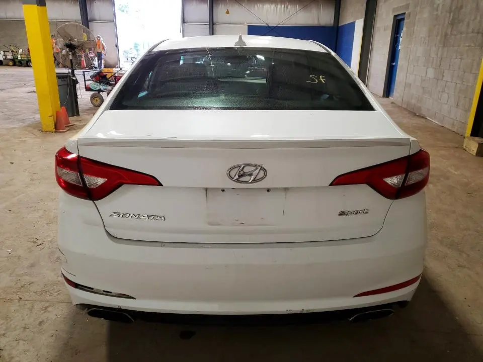 2016 HYUNDAI SONATA SPORT  