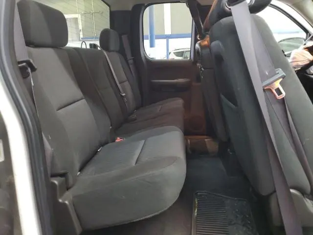 2011 CHEVROLET SILVERADO K1500 LT  