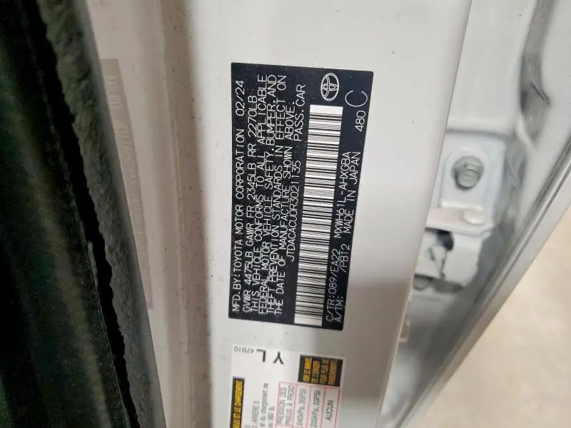 2024 TOYOTA PRIUS PRIME SE  