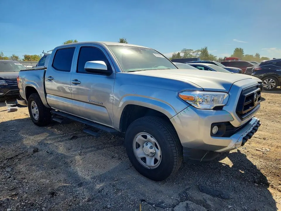 2022 TOYOTA TACOMA SR V6  