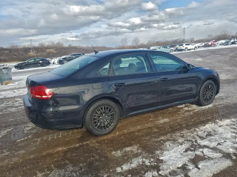 2012 VOLKSWAGEN PASSAT S  