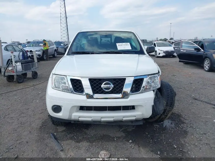 2019 NISSAN FRONTIER SV