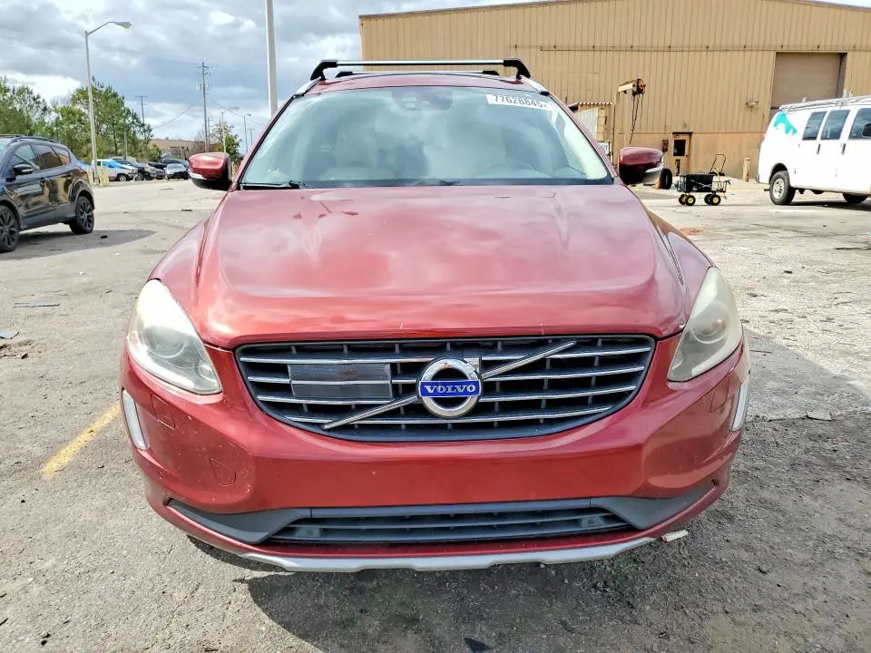 2016 VOLVO XC60 T5 PLATINUM  