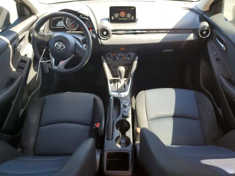 2017 TOYOTA YARIS IA BASE  