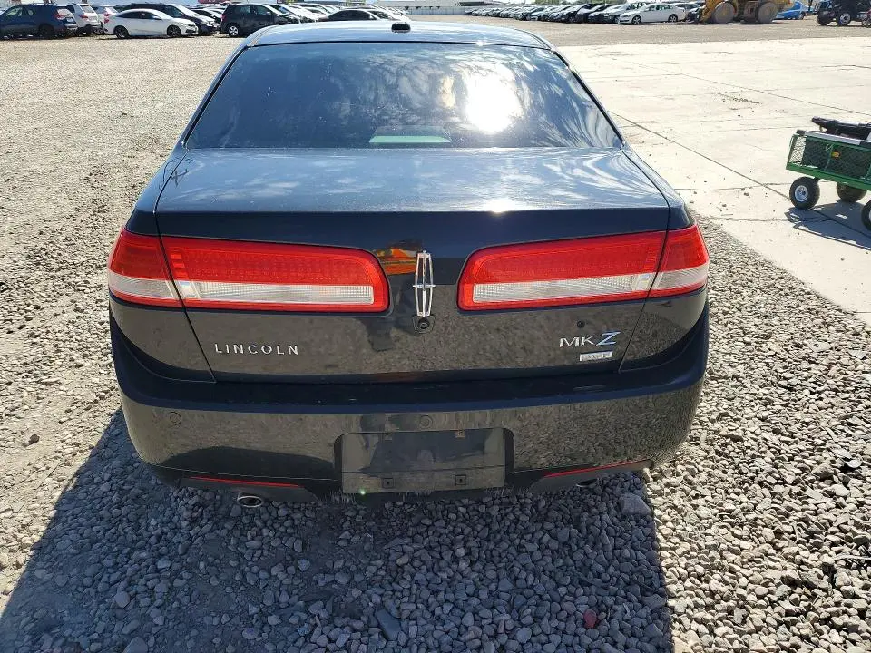 2011 LINCOLN MKZ   