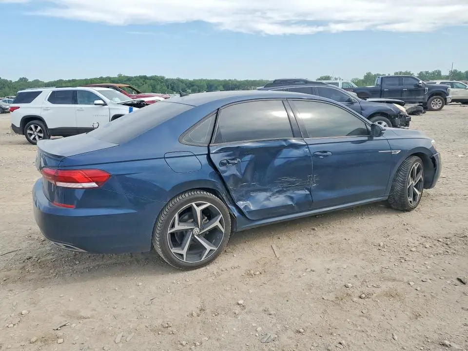 2020 VOLKSWAGEN PASSAT R-LINE  