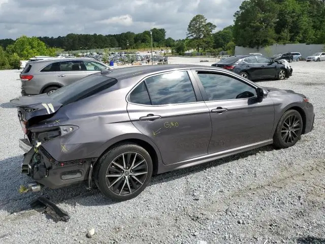 2022 TOYOTA CAMRY SE  