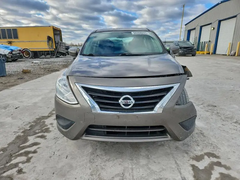 2017 NISSAN VERSA S  