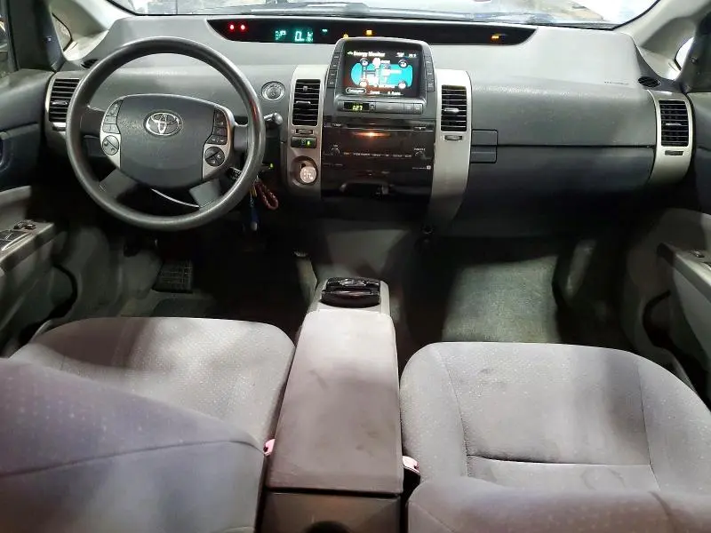 2012 TOYOTA PRIUS BASE  