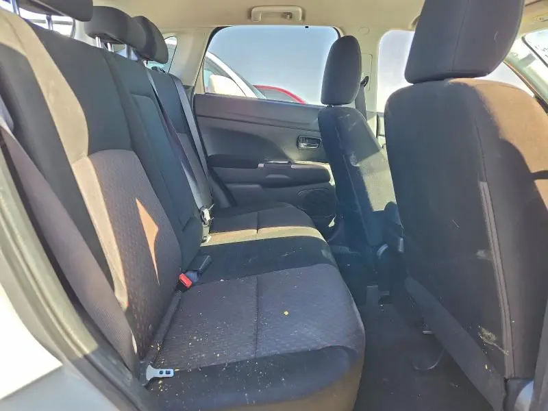 2019 MITSUBISHI OUTLANDER SPORT SE  