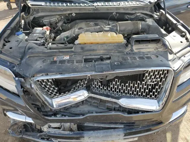 2018 LINCOLN NAVIGATOR PREMIERE  