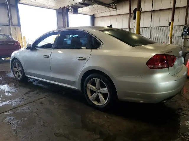2012 VOLKSWAGEN PASSAT SE  