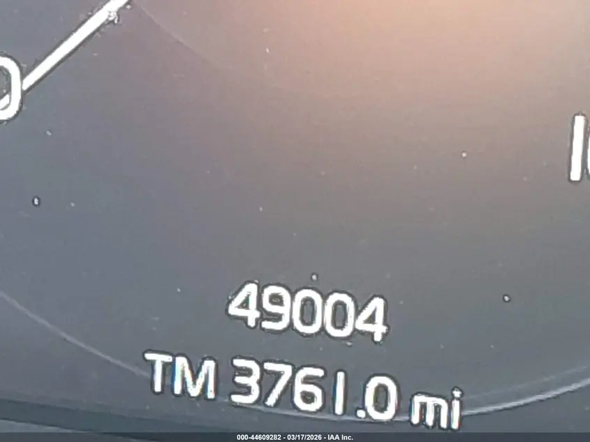 2022 VOLVO XC40 T5 R-DESIGN