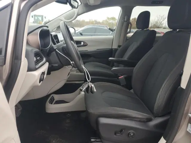 2017 CHRYSLER PACIFICA TOURING  