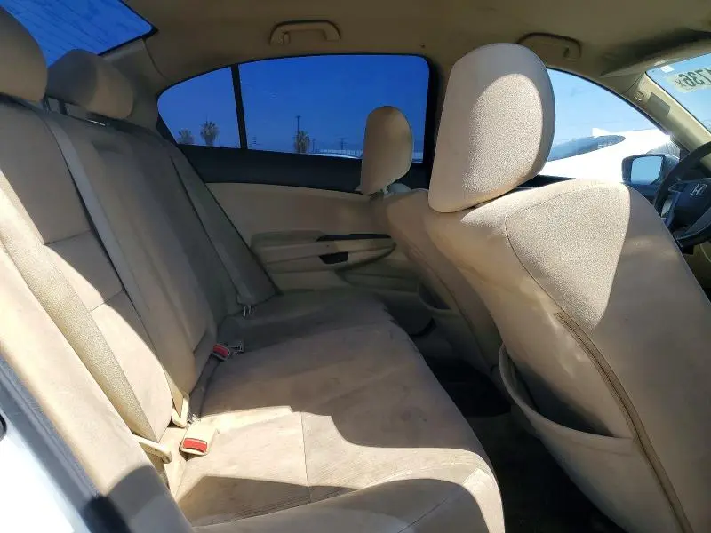 2012 HONDA ACCORD LX  
