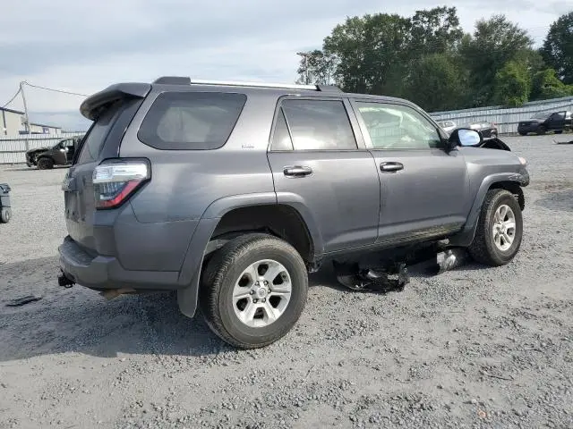 2023 TOYOTA 4RUNNER SE  