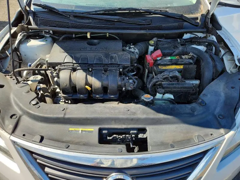 2015 NISSAN SENTRA SR  