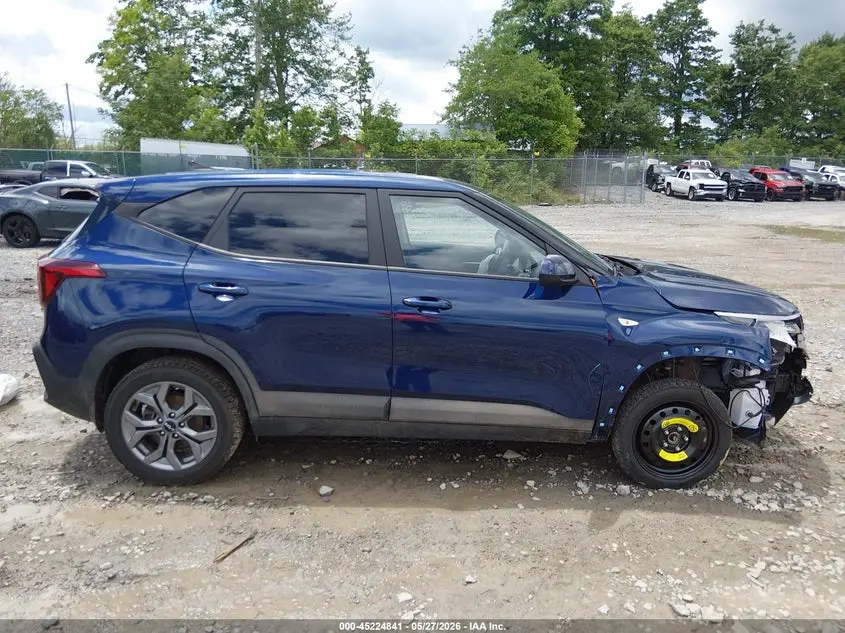 2025 KIA SELTOS LX