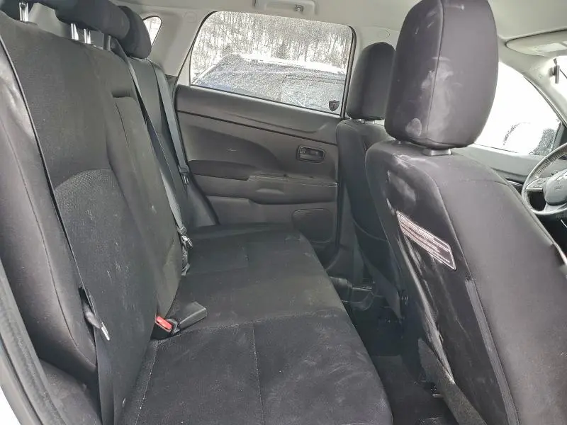 2015 MITSUBISHI OUTLANDER SPORT ES  