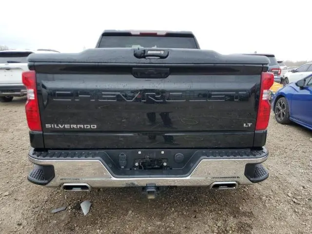 2024 CHEVROLET SILVERADO K1500 LT  