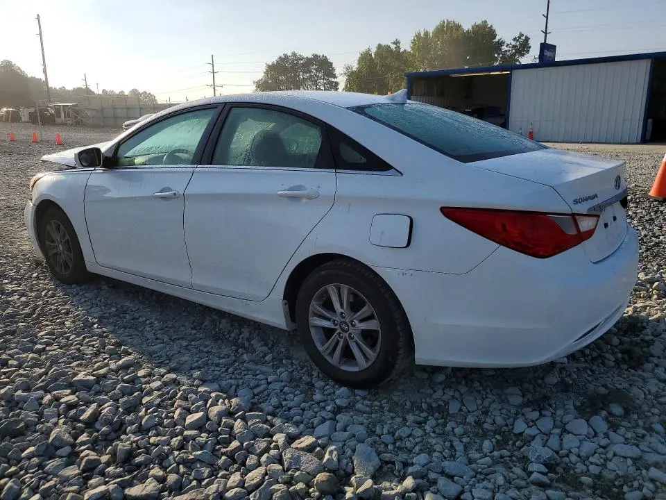 2011 HYUNDAI SONATA GLS  