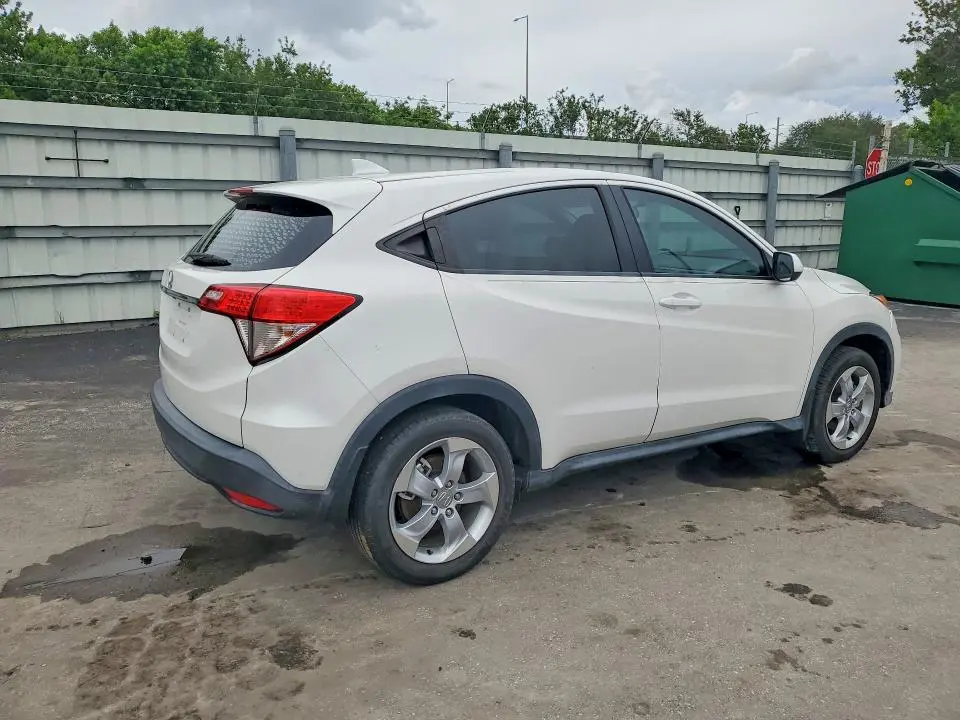 2020 HONDA HR-V LX  