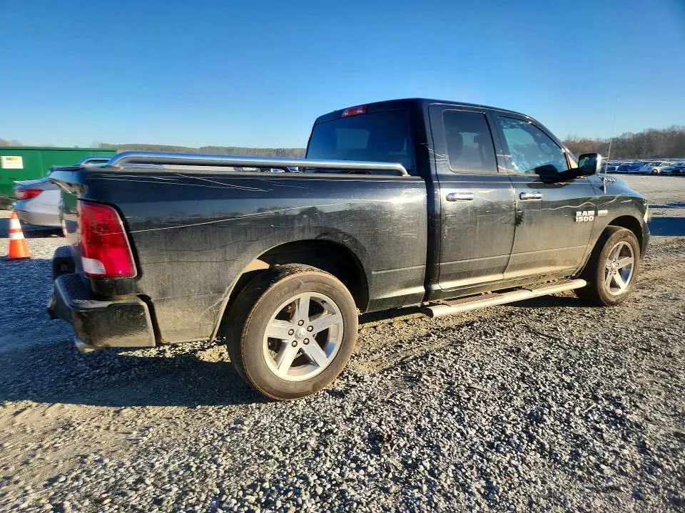 2013 RAM 1500 ST  