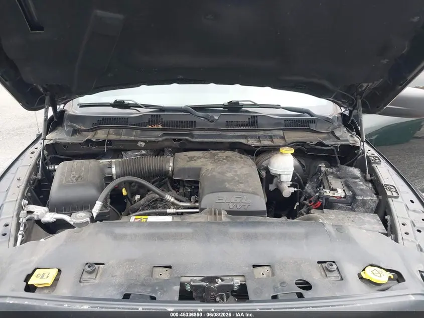 2019 RAM 1500 CLASSIC TRADESMAN  4X2 8' BOX