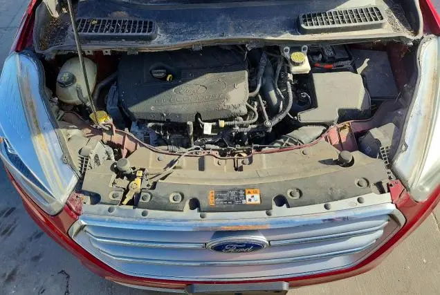 2017 FORD ESCAPE TITANIUM  