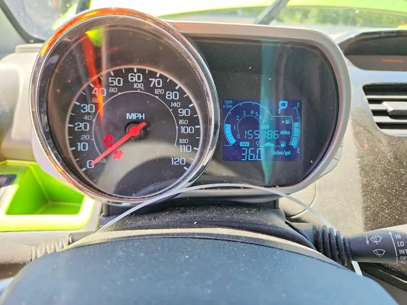 2015 CHEVROLET SPARK 1LT  