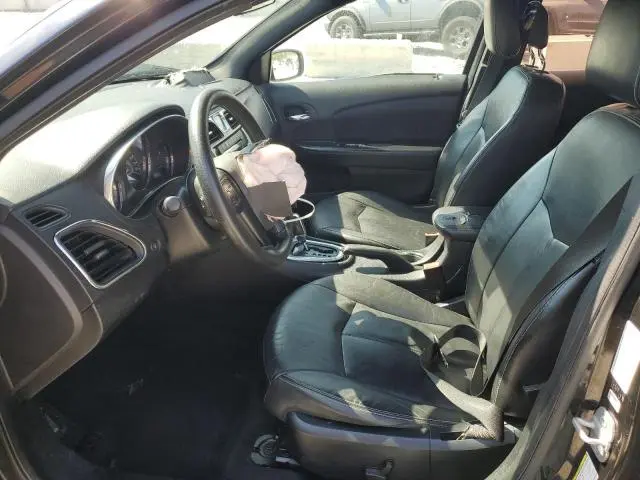 2013 CHRYSLER 200 LX  