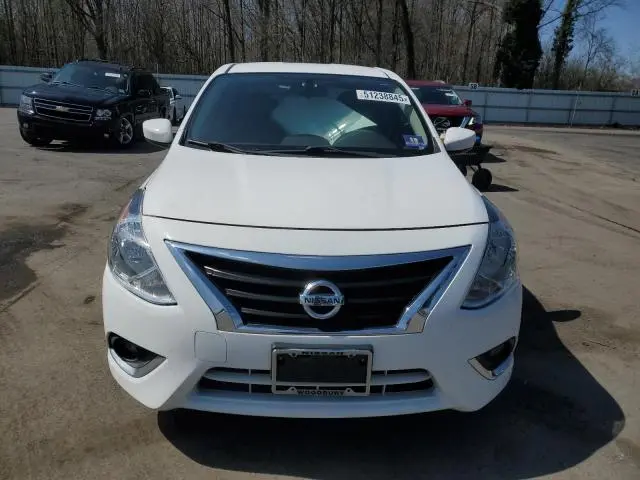 2019 NISSAN VERSA S  