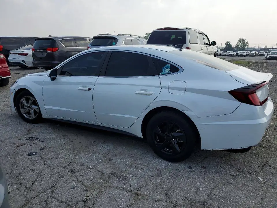 2021 HYUNDAI SONATA SE  