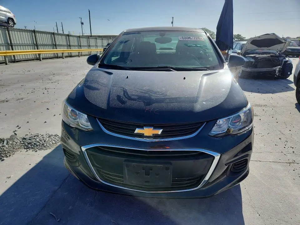 2017 CHEVROLET SONIC LT  