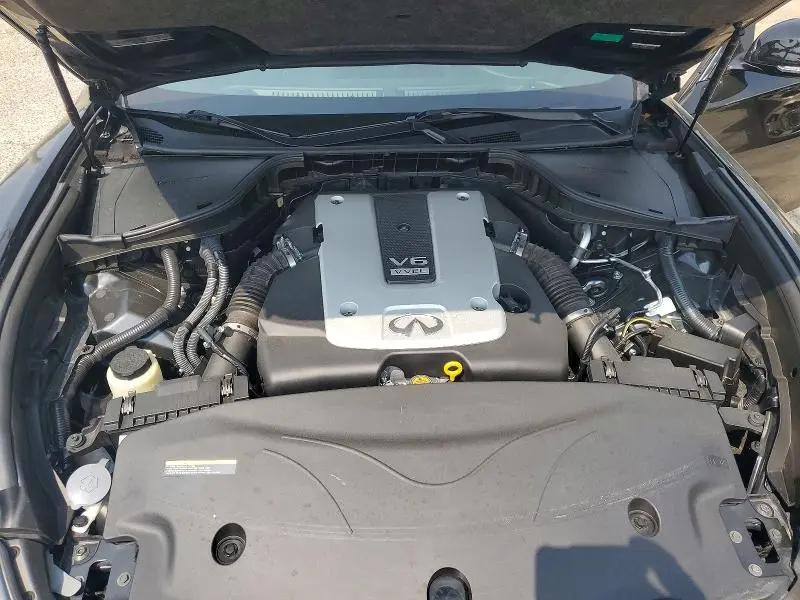 2019 INFINITI Q70 3.7 LUXE  